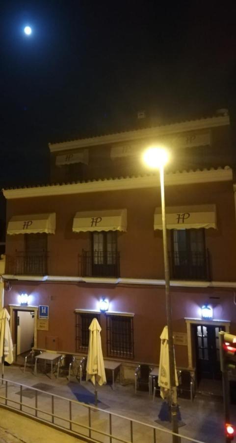 Hostal Pechi Huevar Del Aljarafe ภายนอก รูปภาพ