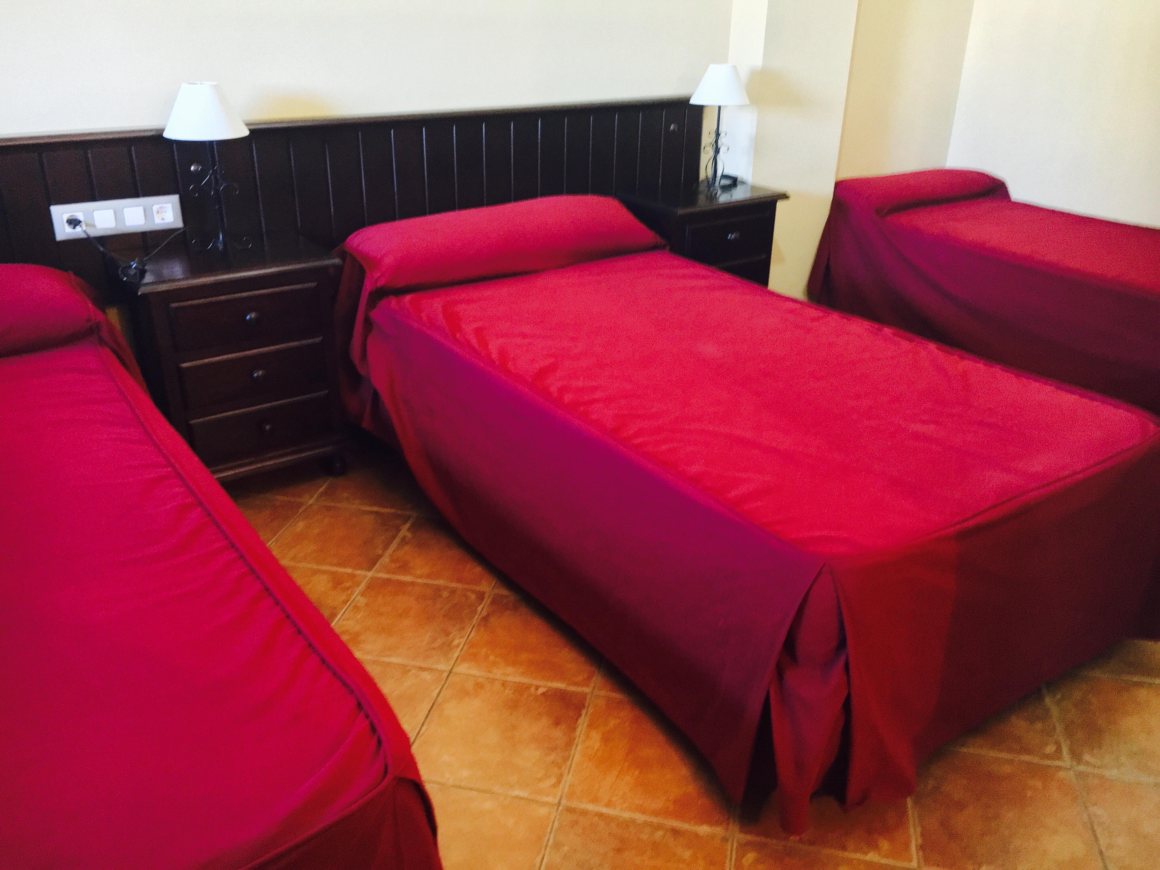 Hostal Pechi Huevar Del Aljarafe ภายนอก รูปภาพ