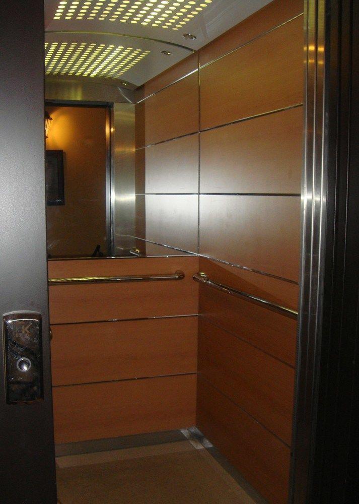 Hostal Pechi Huevar Del Aljarafe ภายนอก รูปภาพ